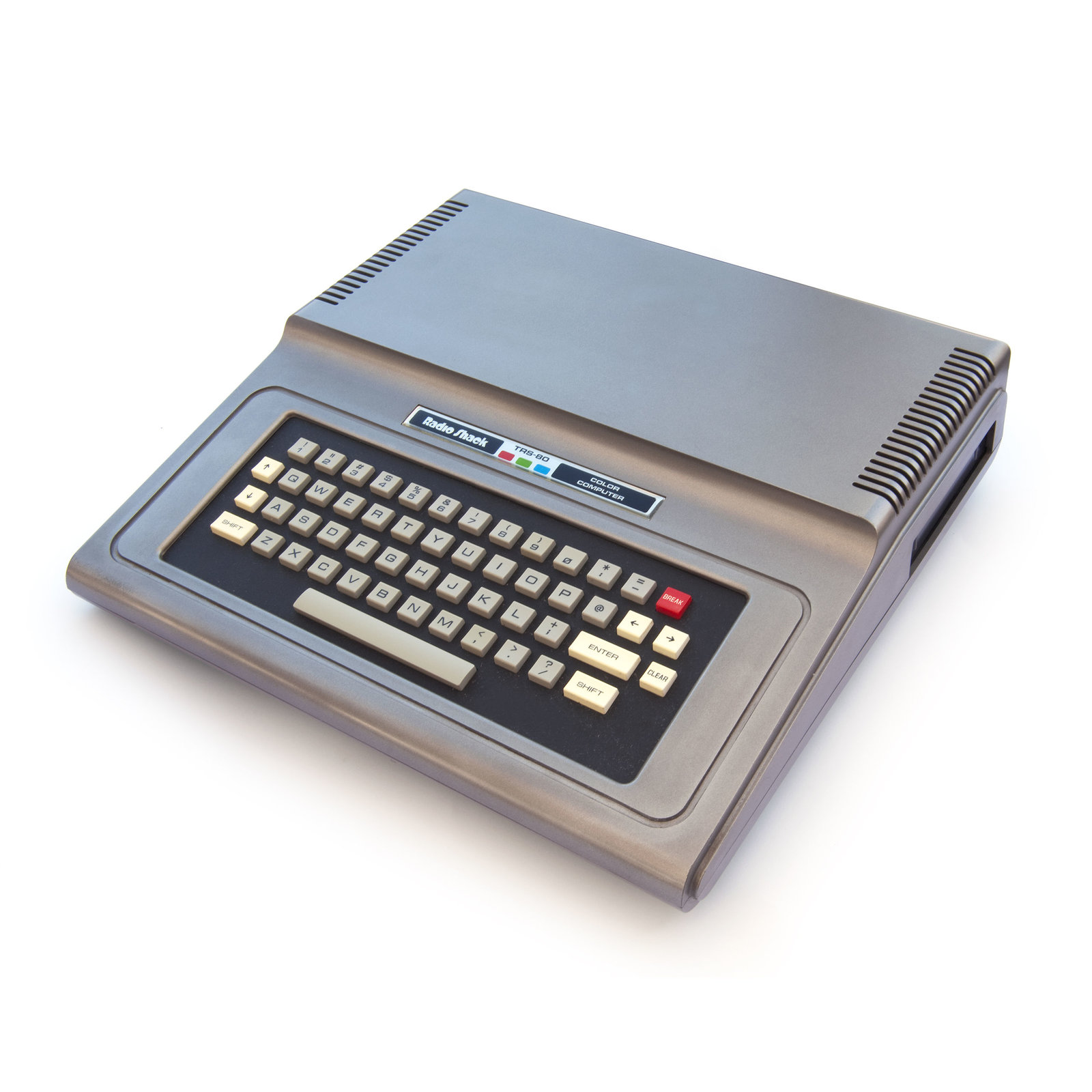 2560px-TRS-80_Color_Computer_1_front_right.jpg