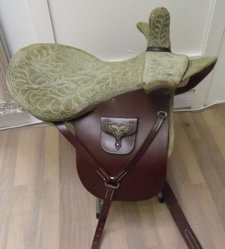 antique-sidesaddle-for-sale-2.jpg